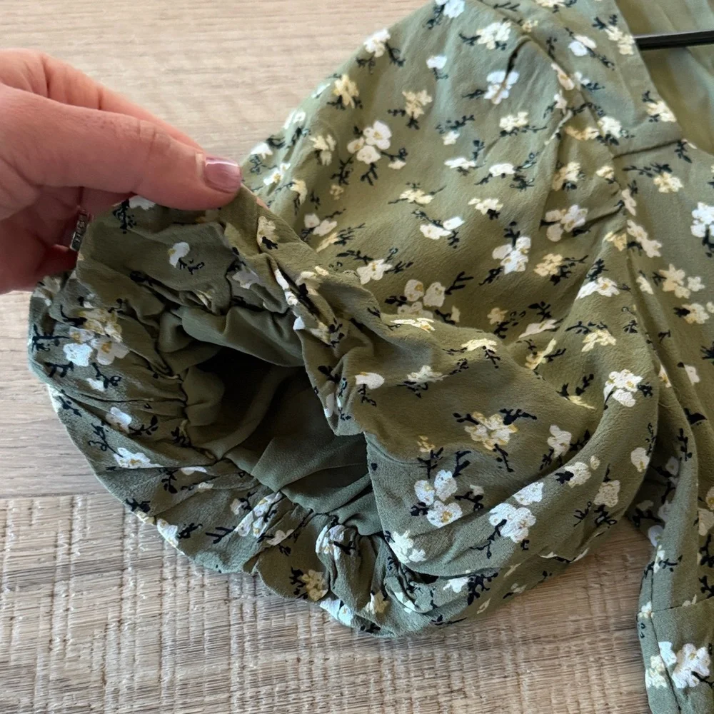 ASTR Sage Green Midi Dress - Picture 4 of 11